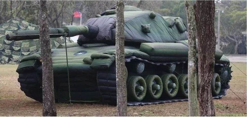 大方军用充气坦克